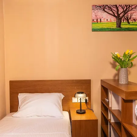 Apartman Athena's House