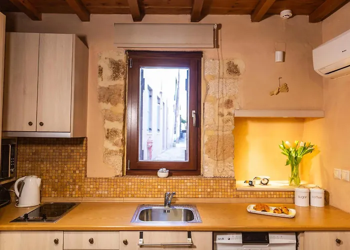 Athena's House La Canea