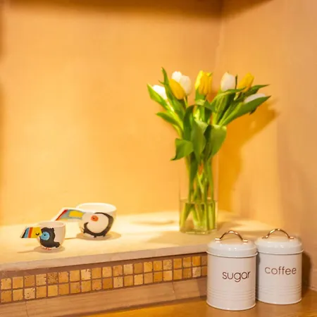 Athena's House * ハニア